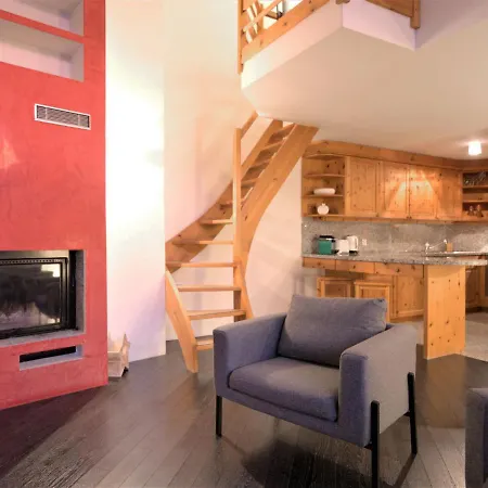 Apartmán Apartment Chesa Polaschin E20 *